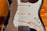 Fender Masterbuilt John Cruz 61 Stratocaster Ultimate Relic Black-1a.jpg